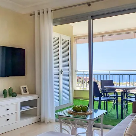 Ocean View & Sunset Palm-mar, Pool, Parking Apartment