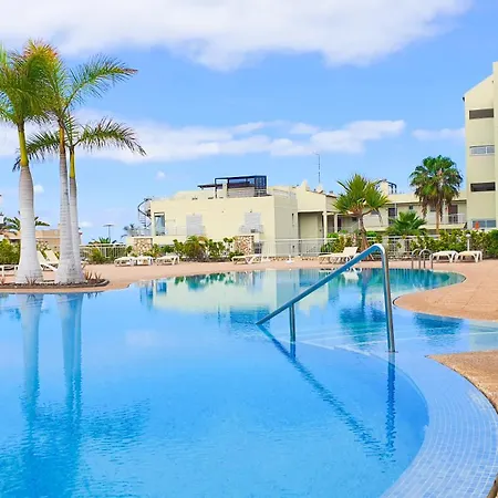 아파트 Ocean View & Sunset Palm-mar, Pool, Parking *