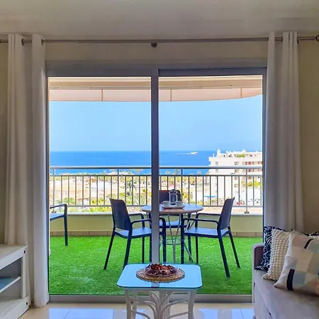 公寓 Ocean View & Sunset Palm-mar, Pool, Parking 滨海帕尔姆